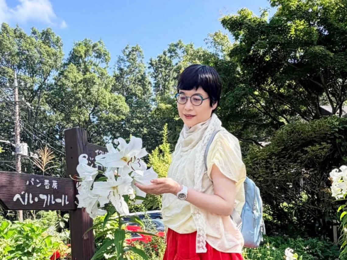 只打盹10分鐘，失智媽媽就不見了！我以為自己是最糟的照顧者，後來才明白：那是我們的救贖